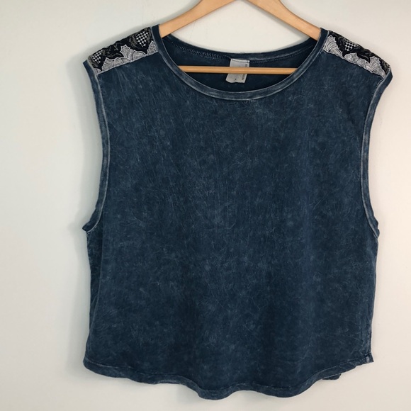 Tie-dyed tank top with embellished shoulders